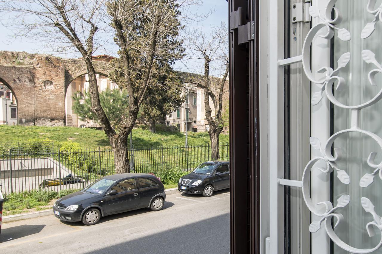 CasaMastro Roma Quarto foto